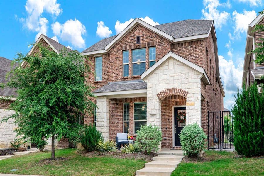 Property photo for 4119 Stockyard Station Lane, Sachse, TX