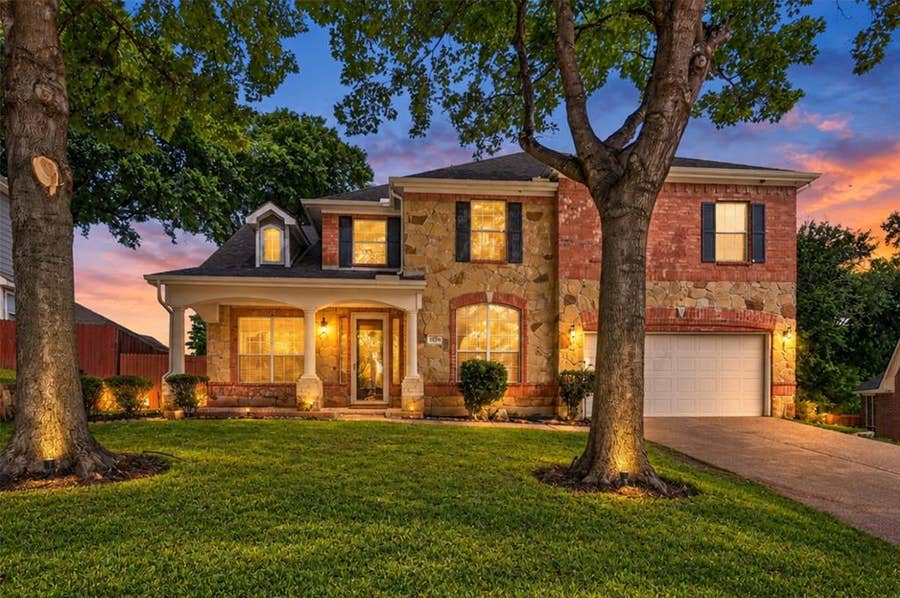 Property photo for 656 Links View Court, Grand Prairie, TX