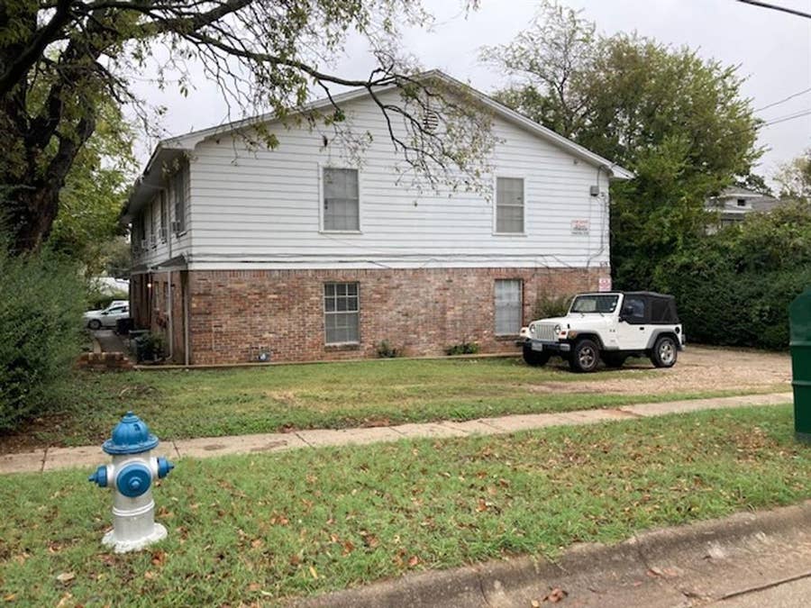 Property photo for 618 W Sycamore Street, Denton, TX