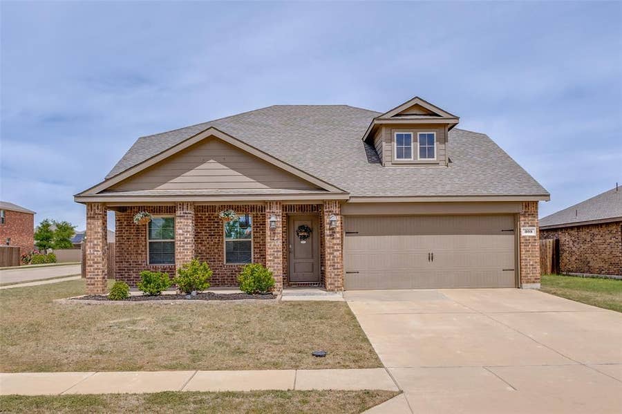 Property photo for 305 Ginger Avenue, Anna, TX