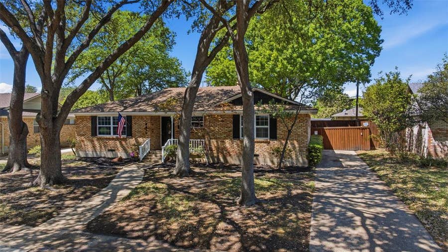 Property photo for 8415 Sweetwater Drive, Dallas, TX