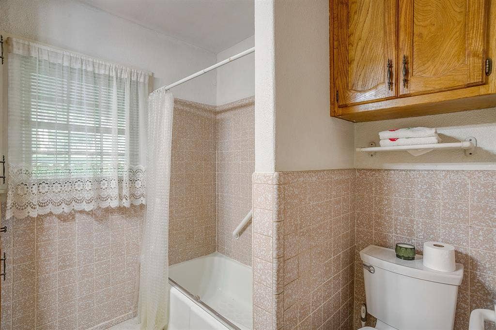 8316 Heron Drive, Fort Worth, TX 76108 8316 Heron Drive, Fort Worth, TX 76108