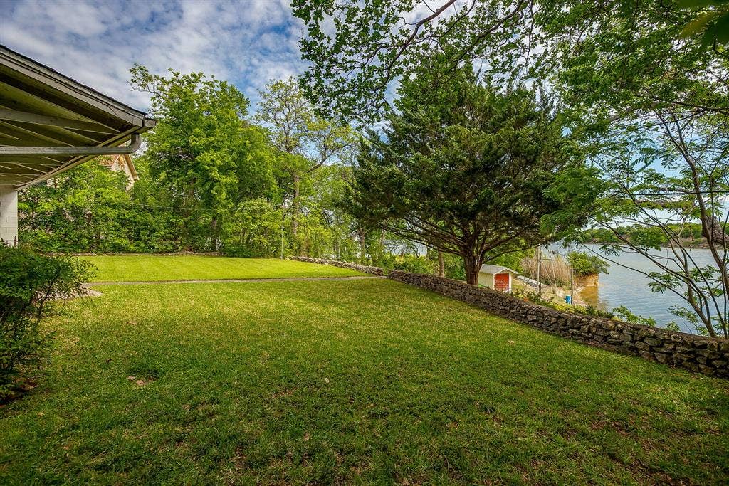 8316 Heron Drive, Fort Worth, TX 76108 8316 Heron Drive, Fort Worth, TX 76108