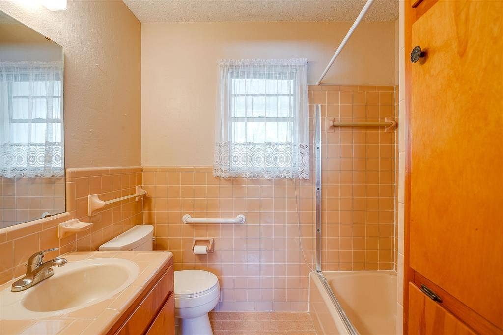 8316 Heron Drive, Fort Worth, TX 76108 8316 Heron Drive, Fort Worth, TX 76108