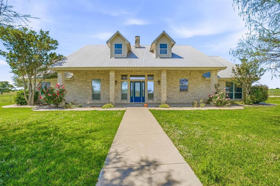 Property photo for 2450 Wood Road, Tolar, TX