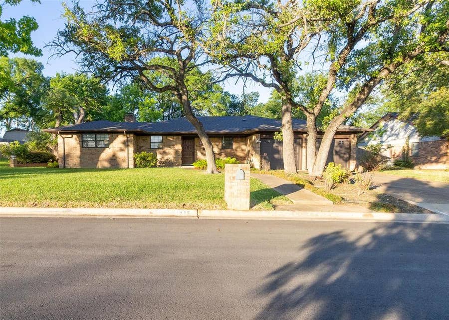 Property photo for 3065 Summit Drive, Belton, TX