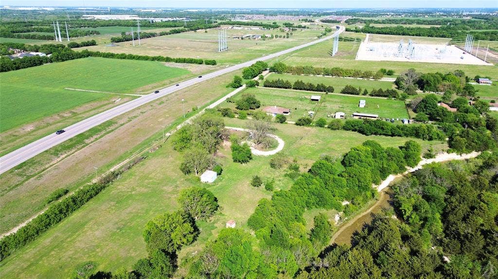 1542 W Reindeer Road, Lancaster, TX 75146