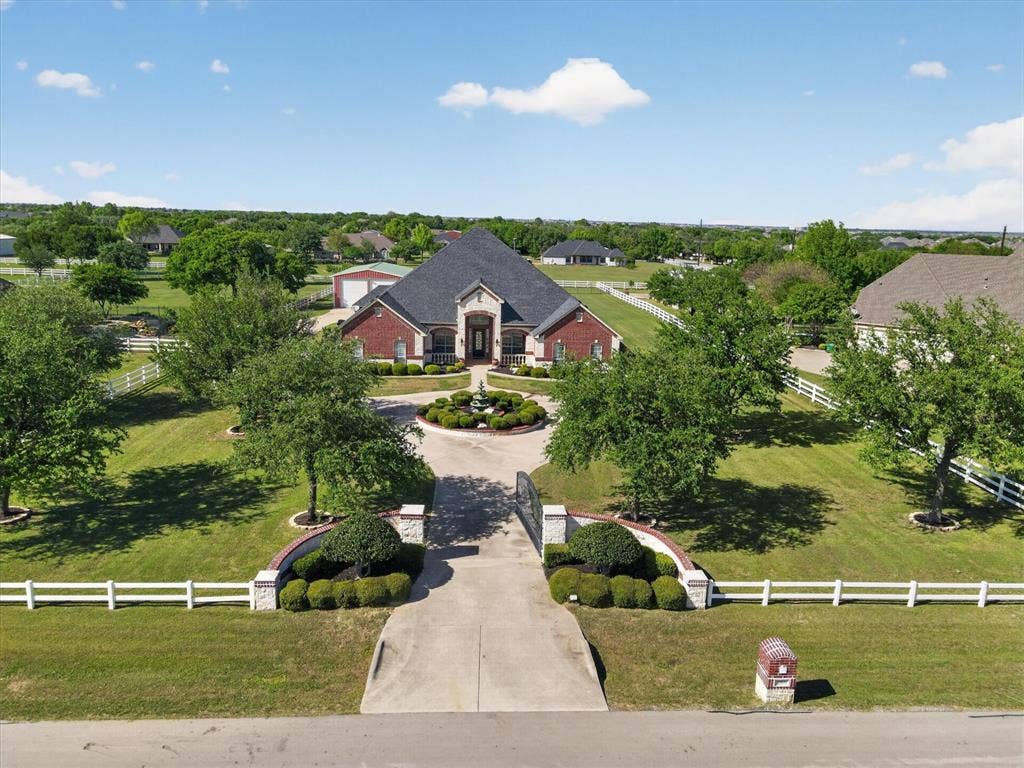 1812 Willow Springs Court, Haslet, TX 76052