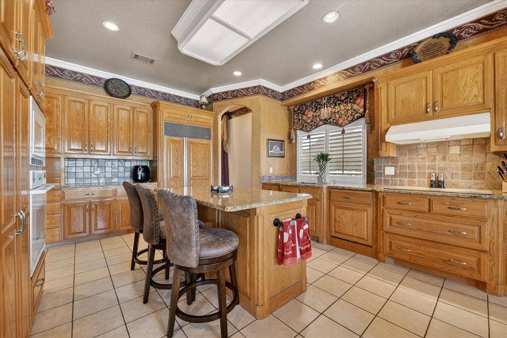 1812 Willow Springs Court, Haslet, TX 76052