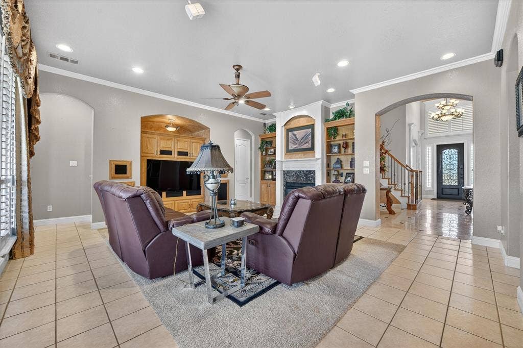1812 Willow Springs Court, Haslet, TX 76052