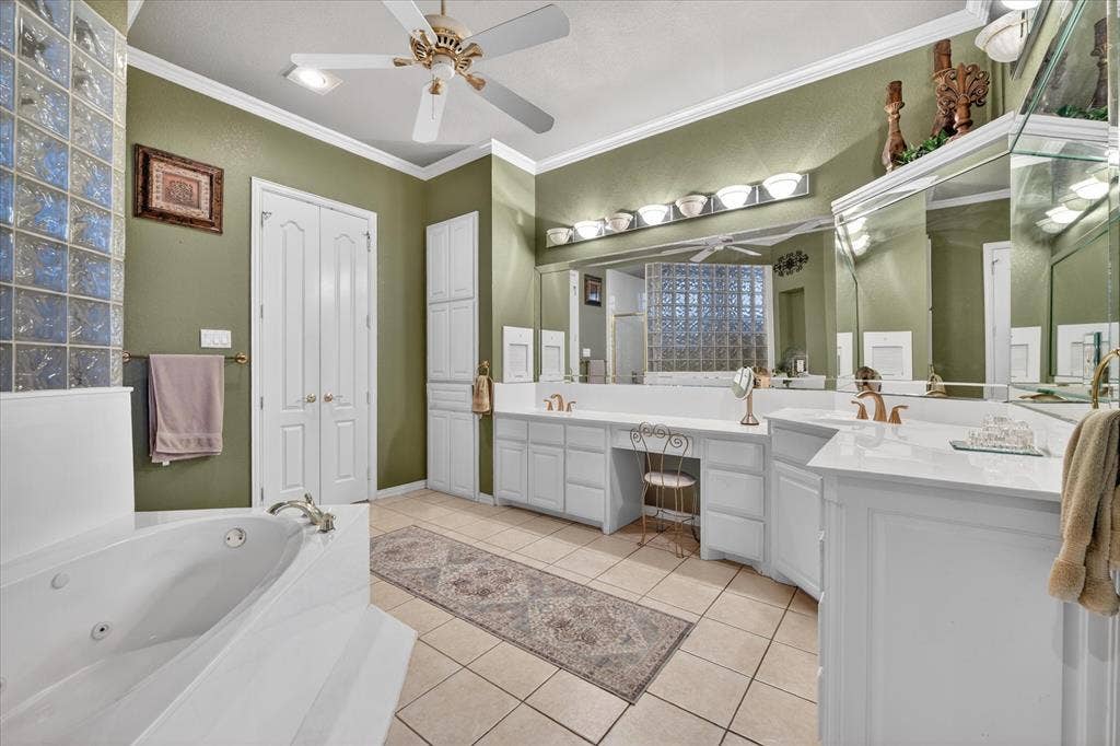 1812 Willow Springs Court, Haslet, TX 76052