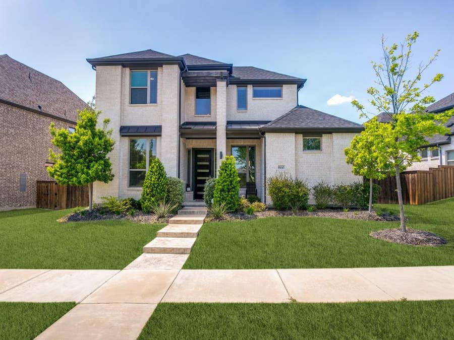 Property photo for 8443 Wild Rye Road, Frisco, TX