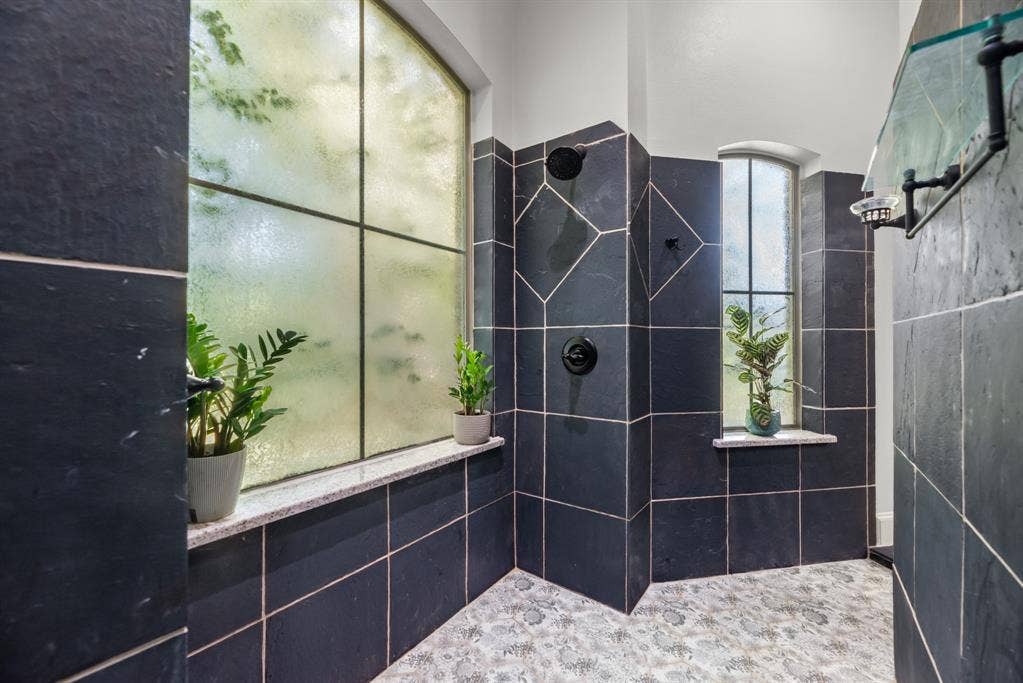 137 Bluff Creek Road, Weatherford, TX 76087 137 Bluff Creek Road, Weatherford, TX 76087