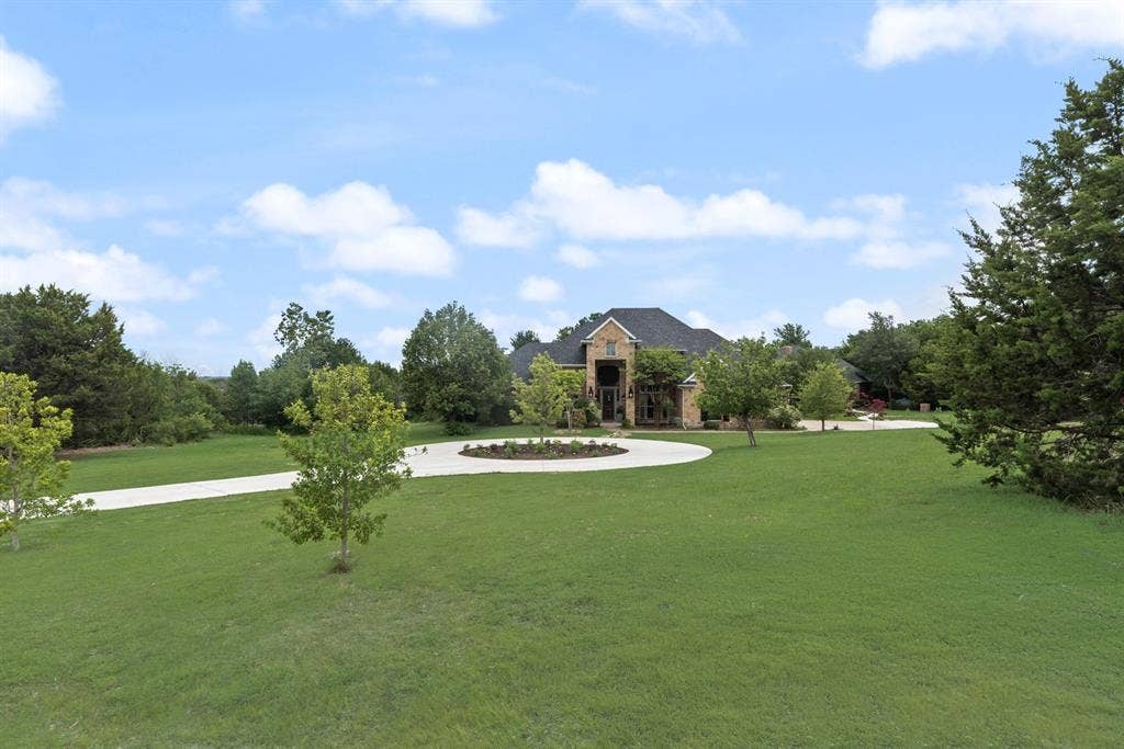 137 Bluff Creek Road, Weatherford, TX 76087 137 Bluff Creek Road, Weatherford, TX 76087