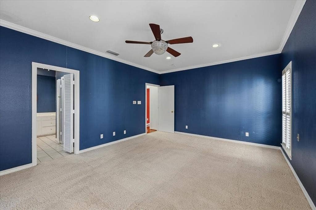 22 One Main Place, Benbrook, TX 76126 22 One Main Place, Benbrook, TX 76126