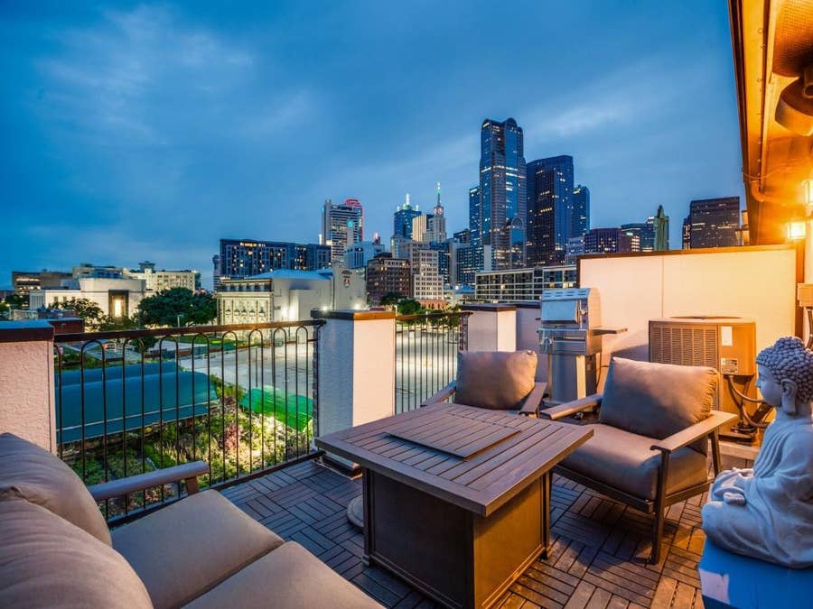 Property photo for 536 S Pearl Expressway, Dallas, TX