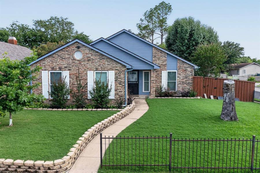 Property photo for 9404 Pinehaven Drive, Dallas, TX