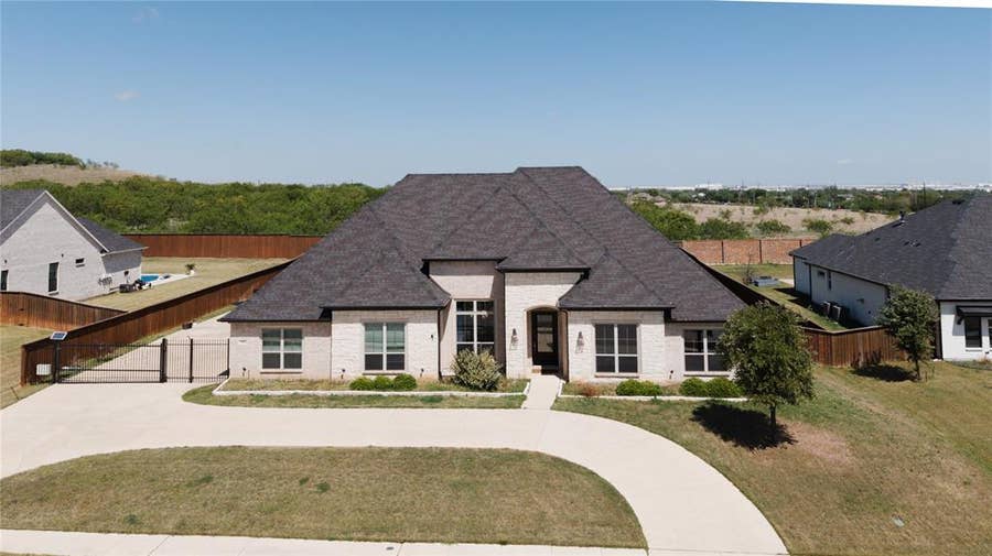 Property photo for 204 Townsend Drive, Haslet, TX