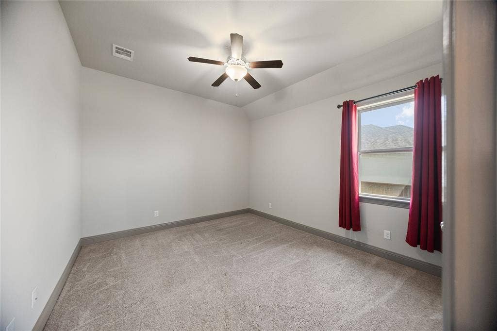 204 Townsend Drive, Haslet, TX 76052