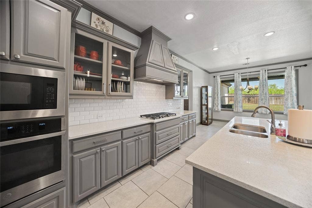 204 Townsend Drive, Haslet, TX 76052