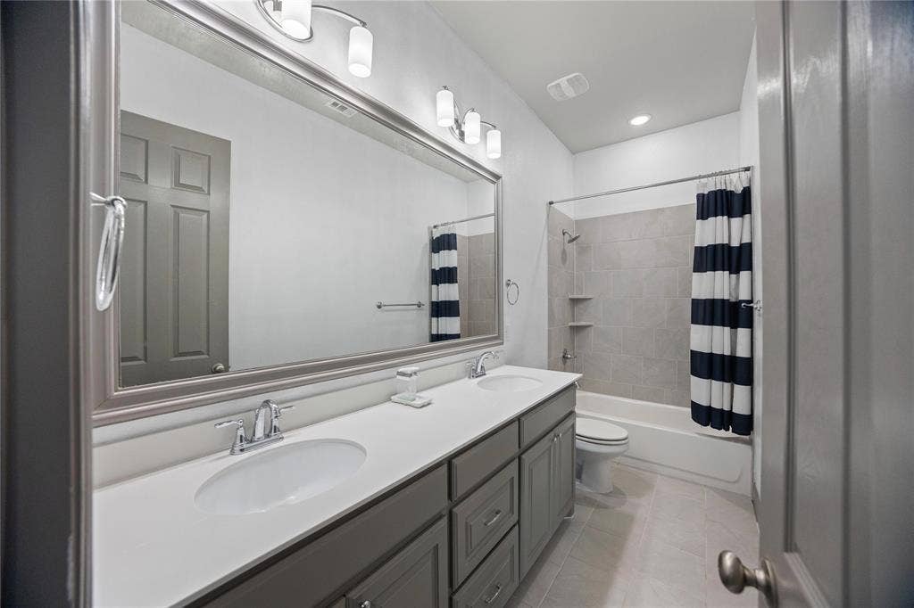 204 Townsend Drive, Haslet, TX 76052