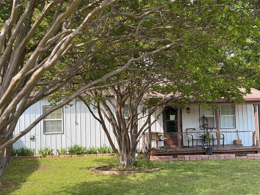 Property photo for 1116 E State Highway 276, West Tawakoni, TX