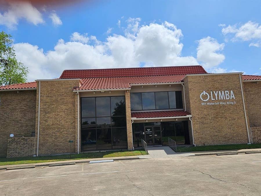 Property photo for 901 Waterfall Way, Richardson, TX