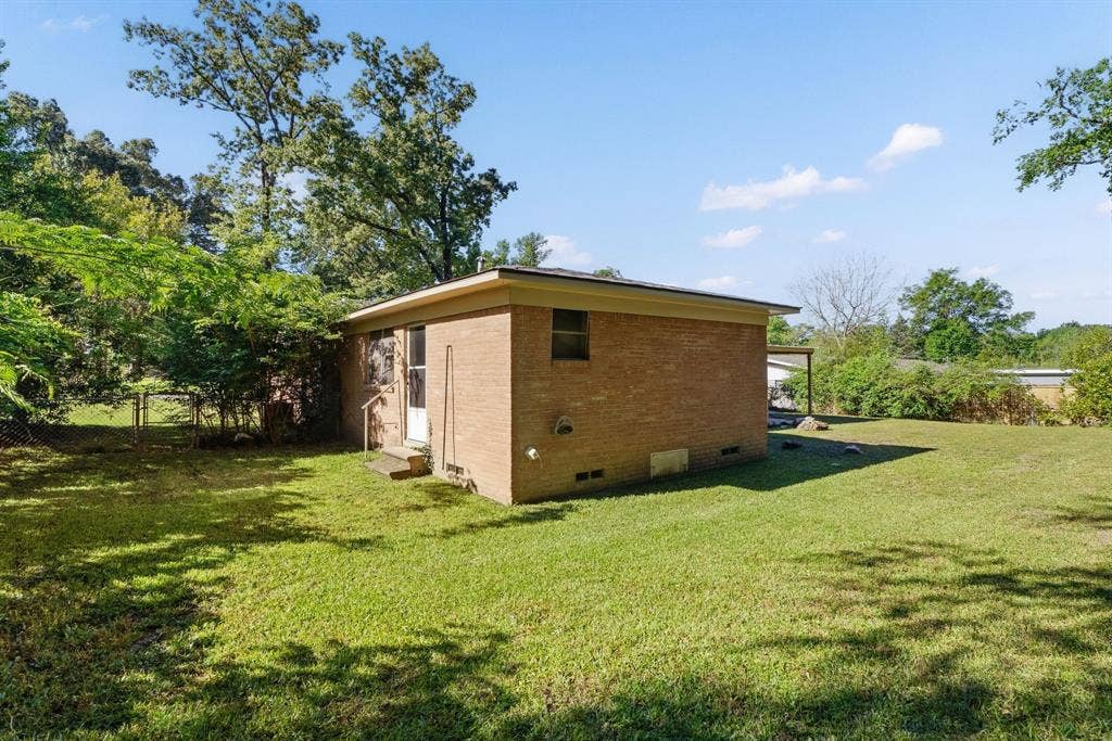 2800 Tanglewood Drive, Tyler, TX 75701 2800 Tanglewood Drive, Tyler, TX 75701