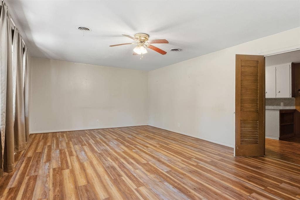 2800 Tanglewood Drive, Tyler, TX 75701 2800 Tanglewood Drive, Tyler, TX 75701