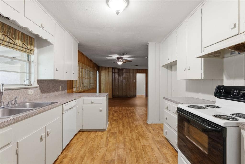 2800 Tanglewood Drive, Tyler, TX 75701 2800 Tanglewood Drive, Tyler, TX 75701