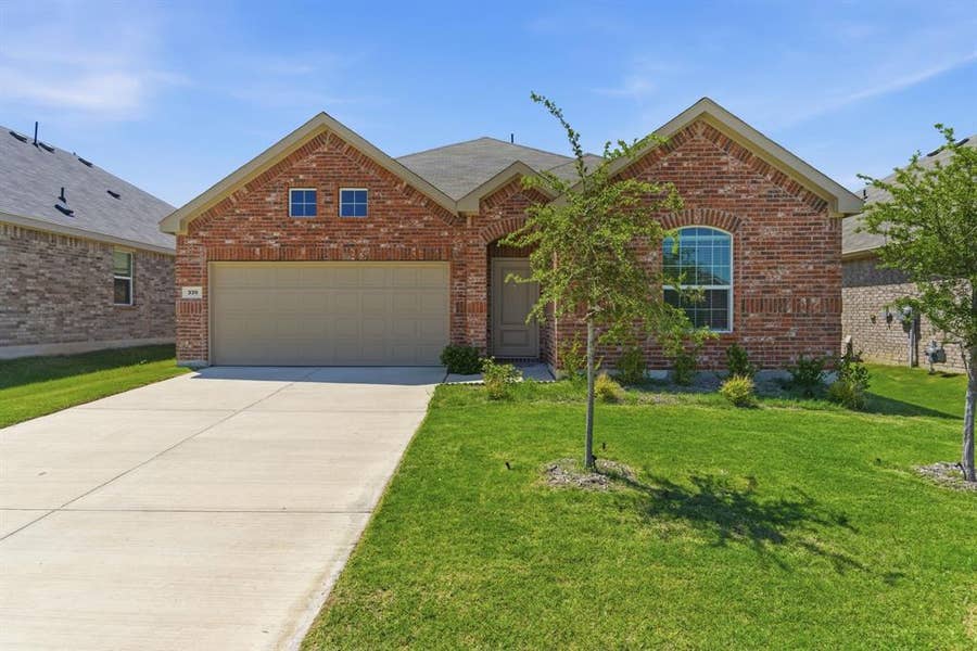 Property photo for 339 Texas Trail, Justin, TX