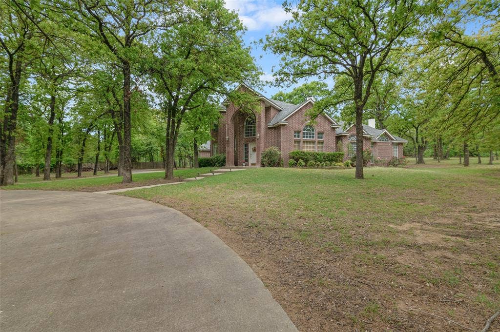 982 Stonecrest Road, Argyle, TX 76226