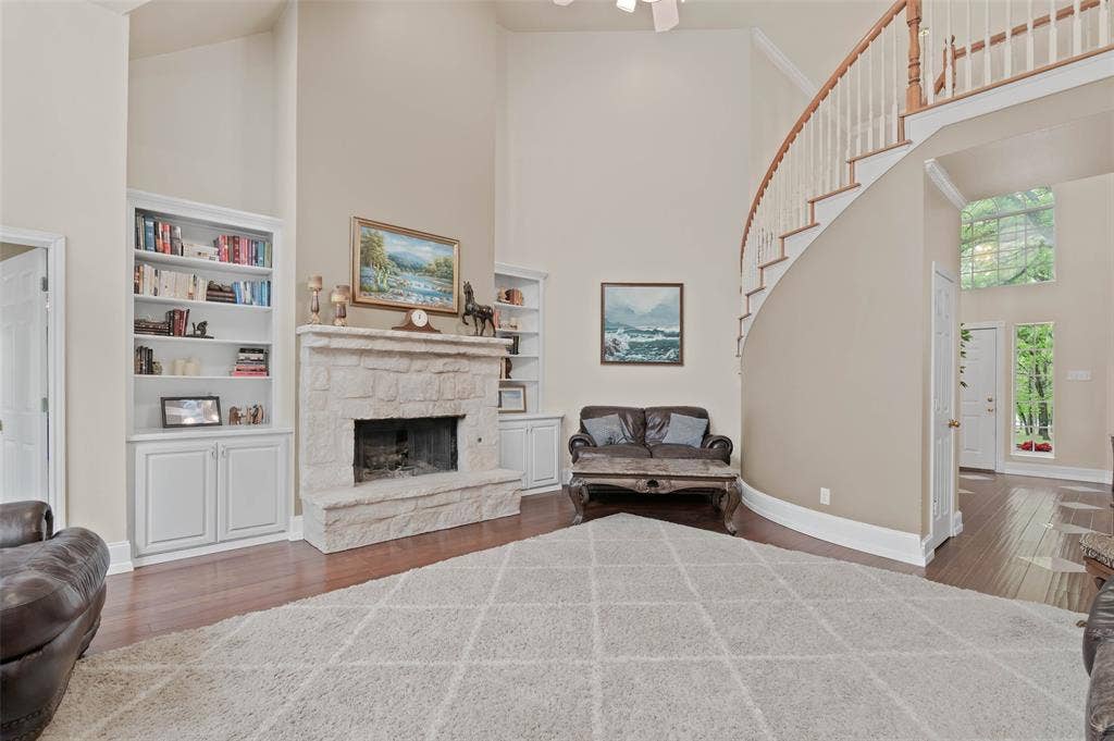 982 Stonecrest Road, Argyle, TX 76226