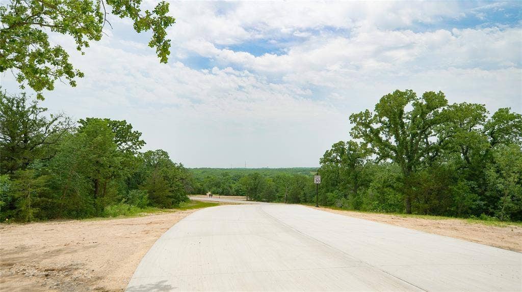 8001 Encanto Way, Azle, TX 76020 8001 Encanto Way, Azle, TX 76020