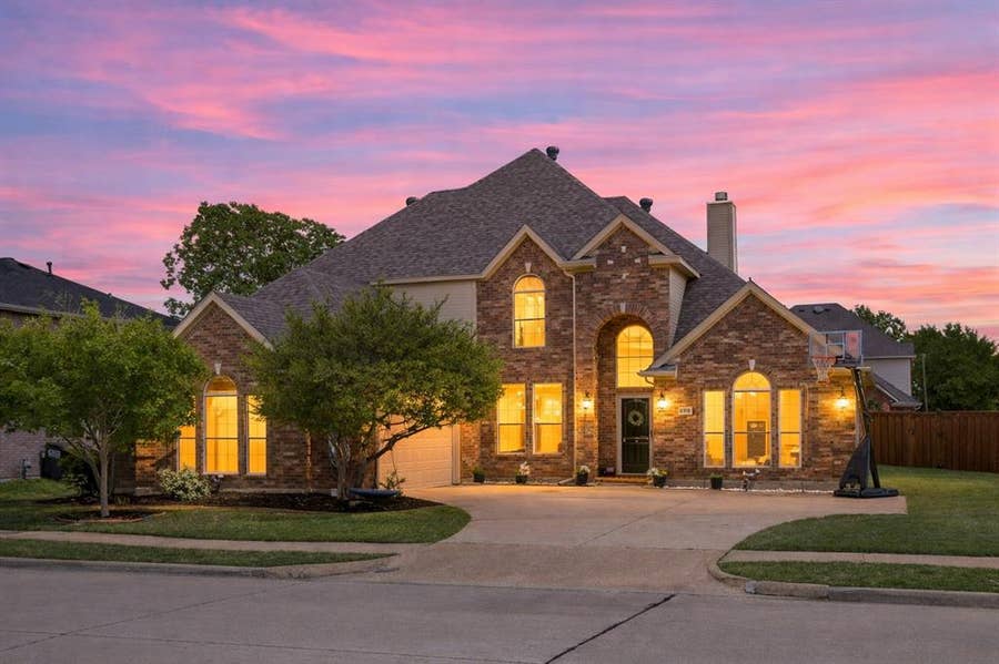 Property photo for 5315 Summit Knoll Trail, Sachse, TX