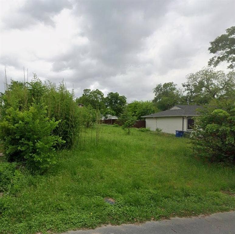 Property photo for 7031 Fairdale Avenue, Dallas, TX