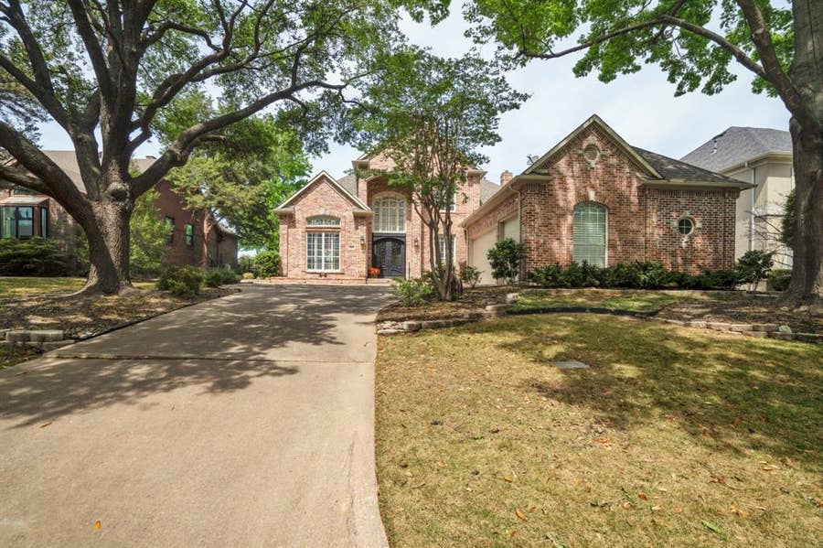Property photo for 2608 Cedarwood Court, McKinney, TX