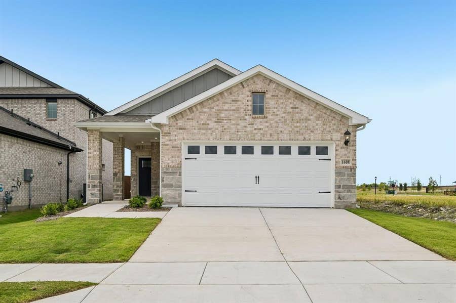 Property photo for 1608 Arches Road, Anna, TX