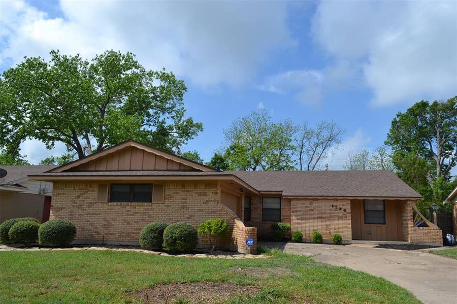 Property photo for 1124 Pembrook Drive, Waco, TX