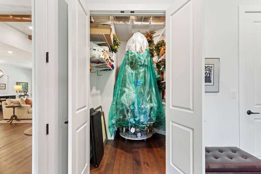 2926 Stewart Way, Tyler, TX 75709 Large storage closet