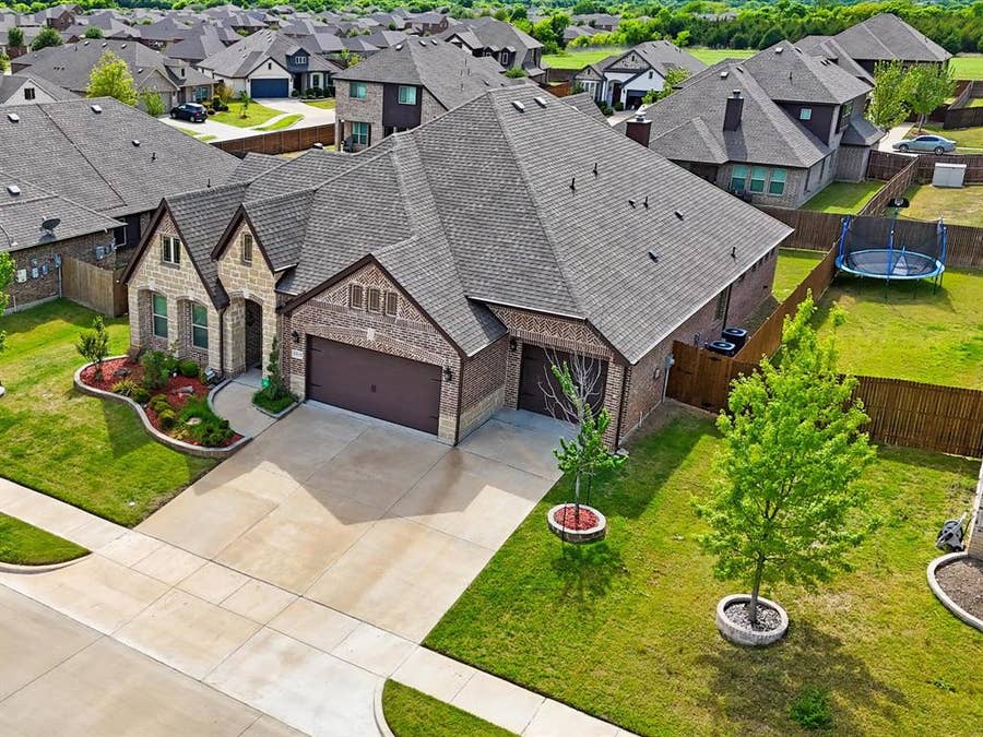 Property photo for 1919 Bellflower Drive, Glenn Heights, TX