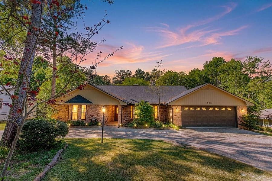 Property photo for 1208 Hilltop Run, Hideaway, TX