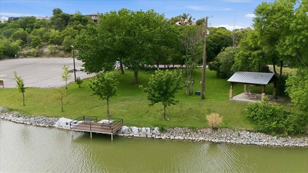 8325 Crosswind Drive, Fort Worth, TX 76179 Community Amenities