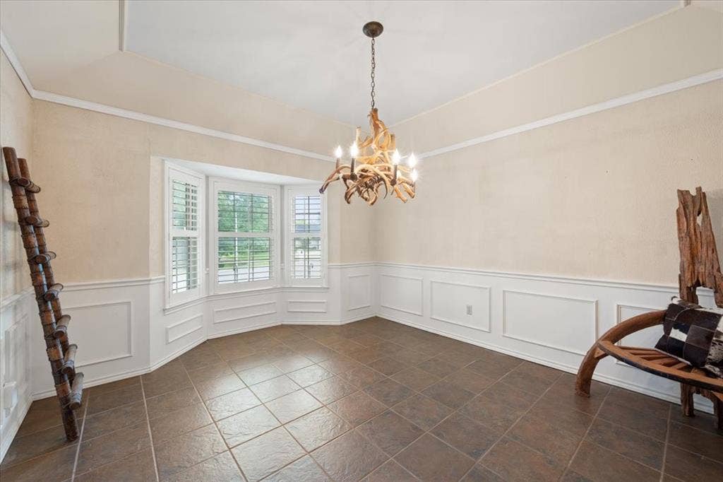 8325 Crosswind Drive, Fort Worth, TX 76179 8325 Crosswind Drive, Fort Worth, TX 76179