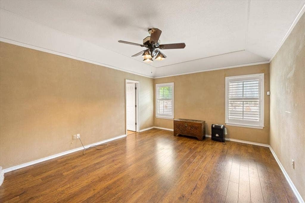 8325 Crosswind Drive, Fort Worth, TX 76179 8325 Crosswind Drive, Fort Worth, TX 76179