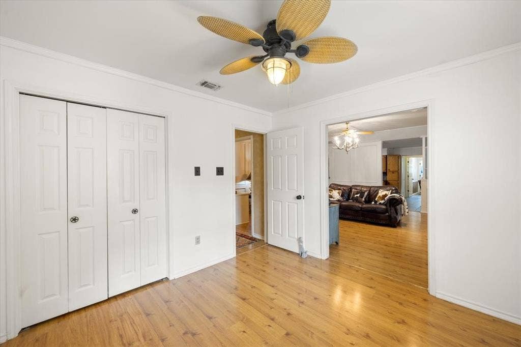 8325 Crosswind Drive, Fort Worth, TX 76179 8325 Crosswind Drive, Fort Worth, TX 76179