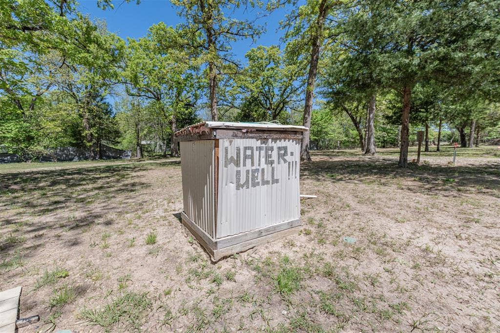 6481 County Road 4522, Athens, TX 75752