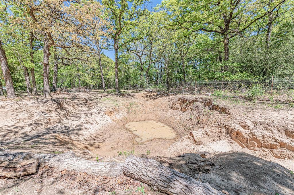 6481 County Road 4522, Athens, TX 75752