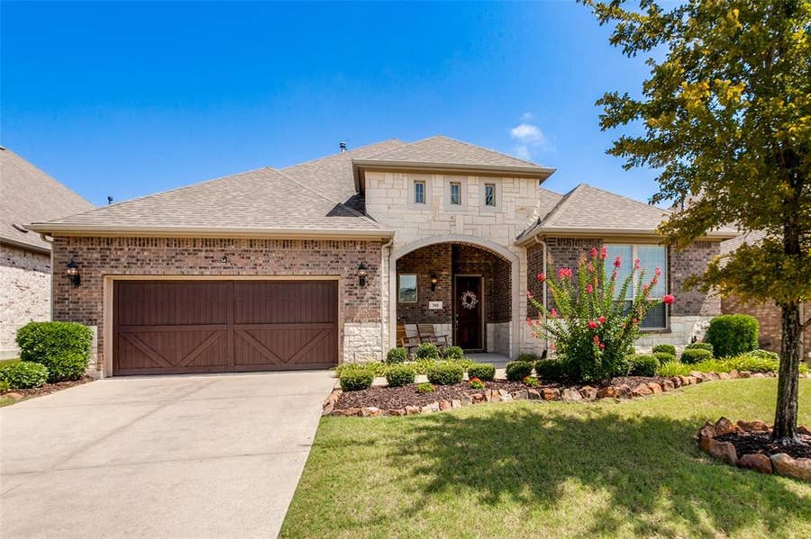 Property photo for 501 Green Valley Drive, McKinney, TX