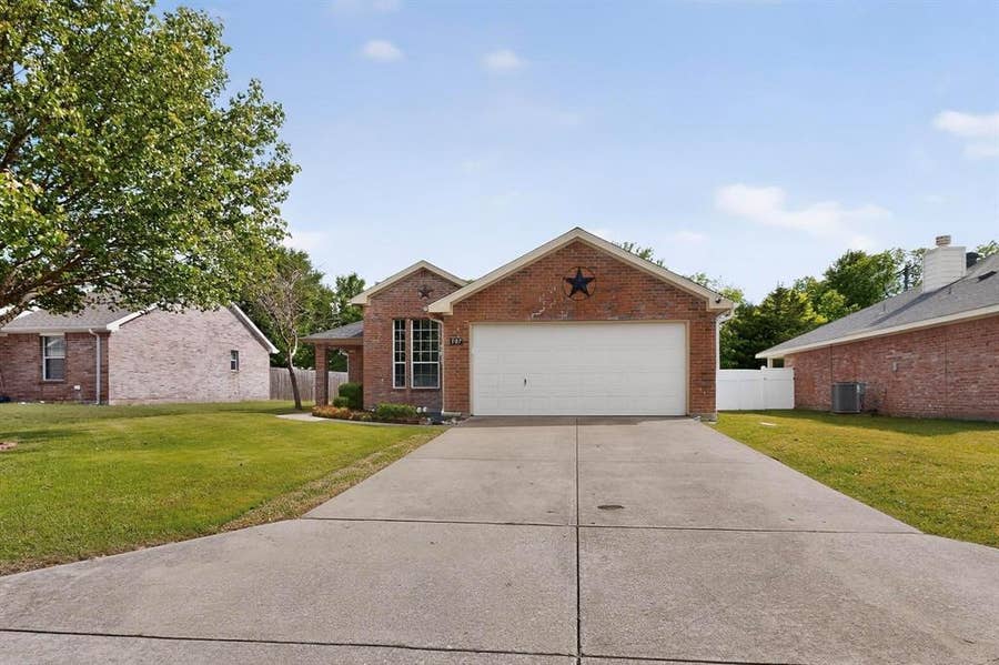 Property photo for 507 Oxford Loop, Princeton, TX